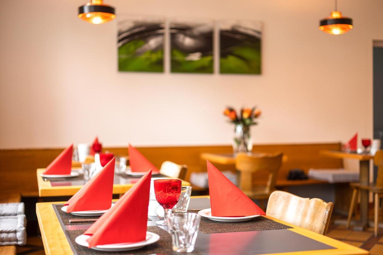 Hotel Baeren Niederscherli מראה חיצוני תמונה