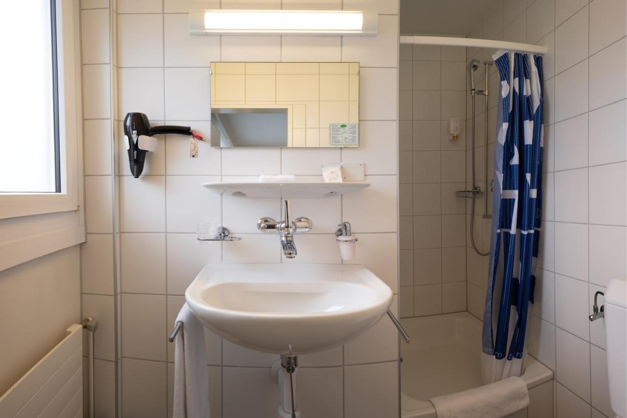 Hotel Baeren Niederscherli מראה חיצוני תמונה